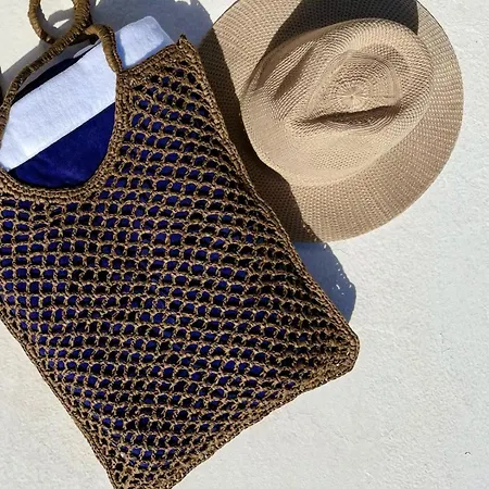 Canaryislandshost I Calma *