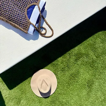 Canaryislandshost I Calma * Teguise (Lanzarote)