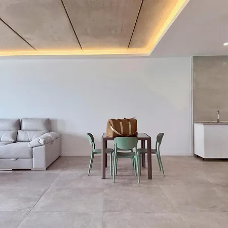 Canaryislandshost I Calma *